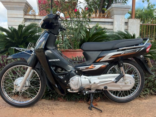 Honda Dream 2020 ស្អាត