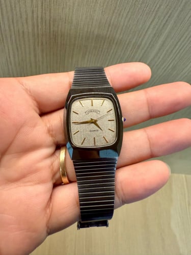 Original Vintage Vincent Quartz Black Gray Dial 2000 - (Condition 90%)