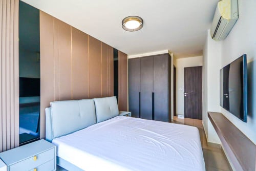 Three-Bedroom Condo for Rent – The Peak  . Ref: KHRA7756