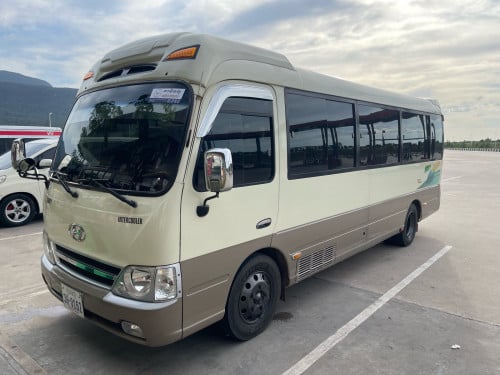 ឡានក្រុង25កៅអីសំរាប់ជួល