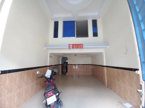 ๐ฆHouse Available for Urgent Sale at a Special Price (Negotiable).