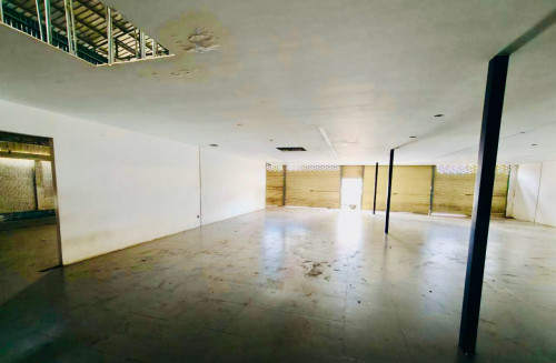 Commercial Warehouse For Rent At Busy Area of Toul Kork, 20x30m, 5,500$, Good For All Showrooms….