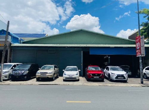 ឃ្លាំងអាជីវកម្មសម្រាប់ជួលនៅផ្លូវធំ ទួលគោក ក្រុងភ្មំពេញ