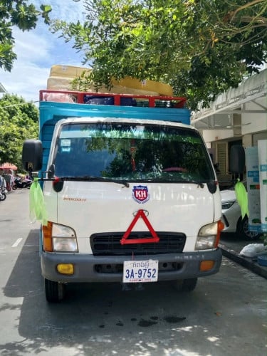 យើងខ្ញុំមានទទួលដឹកអីវ៉ាន់ចល័តក្រុងភ្នំពេញនិងពីភ្នំពេញទៅបណ្ដាលខេត្តពីបណ្ដាខេត្តមកភ្នំពេញ។