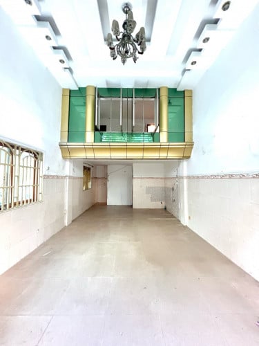 ផ្ទះកែងជួល 299$ សល់ដី ទួលទំពូល ផ្សារដើមថ្កូវ