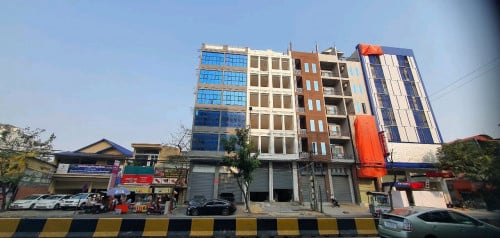 អាគារសម្រាប់លក់ មាន 6 ជាន់ ទីតាំង ខណ្ឌទួលគោក រាជធានីភ្នំពេញ