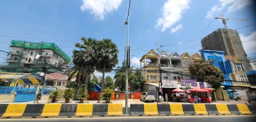 ដីលក់ (ប្លង់រឹង L-Map) លើផ្លូវ 598