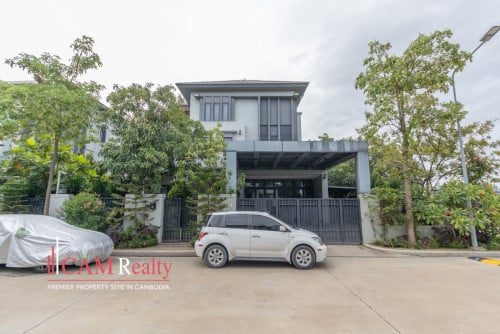 វីឡាឃ្វីនសម្រាប់លក់ (Queen Villa)| បុរីជីបម៉ុង 50 ម៉ែត្រ