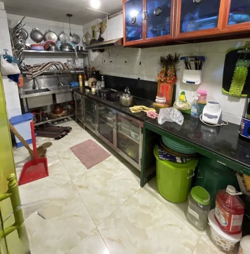 🏦House Available for Urgent Sale at a Special Price (Negotiable).