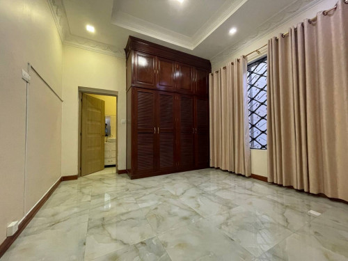 វីឡាសម្រាប់ជួល | Villa for rent (ទីតាំង​ផ្សារដេីមថ្កូវ)