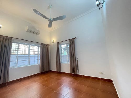 វីឡាសម្រាប់ជួល ទីតាំងផ្សារដើមថ្កូវ | Villa for rent in Phsar Daeum Thkov area