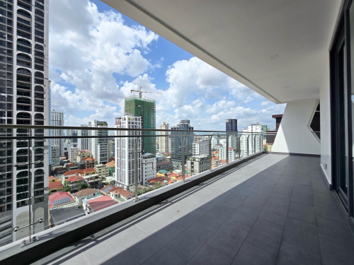 Brand new 2 bedroom for rent Bkk1