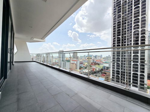 Brand new 2 bedroom for rent Bkk1