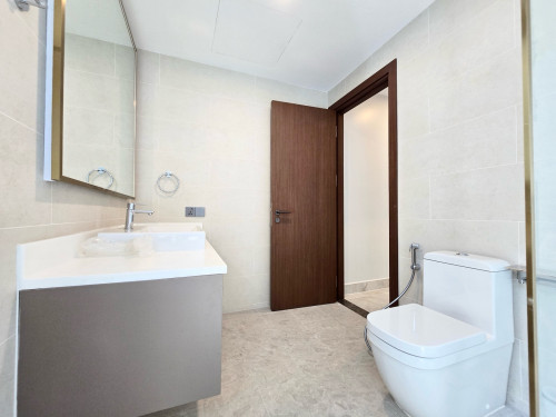 Brand new 2 bedroom for rent Bkk1