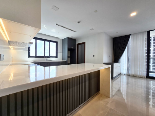 Brand new 2 bedroom for rent Bkk1