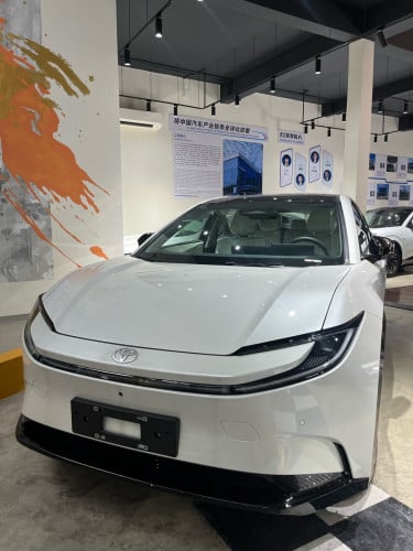 TOYOTA BZ5 Pro 635 KM