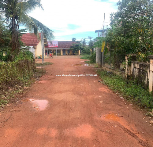 ๐ฆHouse Available for Urgent Sale at a Special Price (Negotiable).