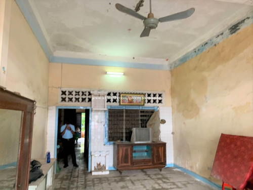 🏦House Available for Urgent Sale at a Special Price (Negotiable).