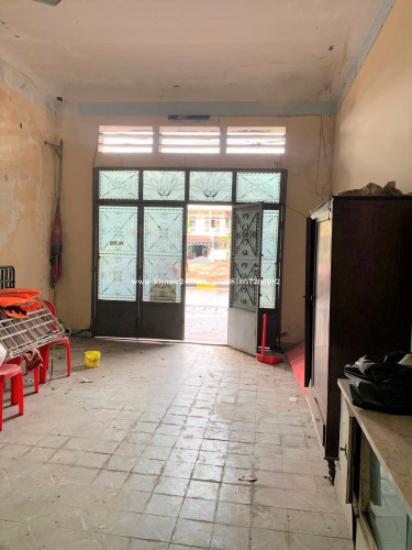 🏦House Available for Urgent Sale at a Special Price (Negotiable).