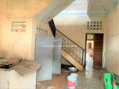 🏦House Available for Urgent Sale at a Special Price (Negotiable).