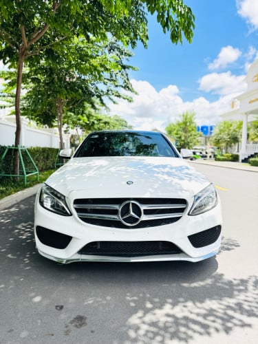 Mercedes Benz C300 AMG LINE 2015 4Matic ប៉ុង2 ថ្នាំ​សុីន​មួយ​ជុំ​