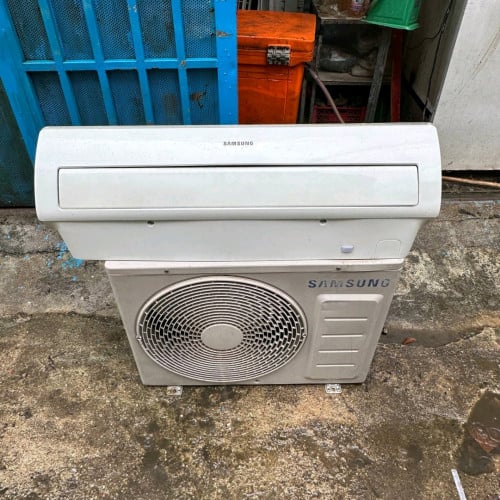 samsung 2សេះ 2015 monoនៅថ្មីស្អាតមួយទឹកក្នុងស្រុក