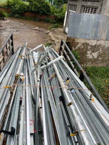 ខ្ញុំមានដែកលក់មួយទឹក បងបង