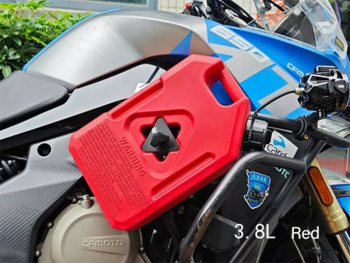 ធុង អាចផ្ទុកទឹក ឬសាំំង សំរាប់ធ្វើដំណើរ មានដុំសោរចាក់  ចំនុះ 3,6L