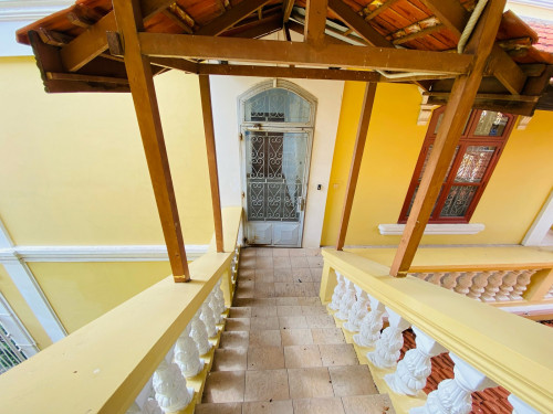 Corner Commercial Colonial Villa For Rent Near Independent Monument With 2183m2