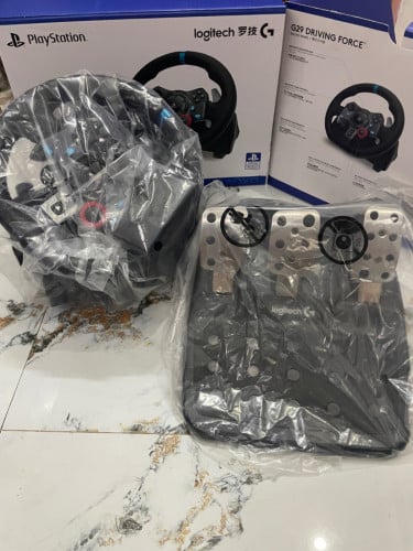 Logitech G29 like new 99.99% with set box