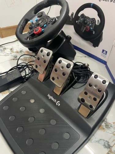 Logitech G29 like new 99.99% with set box