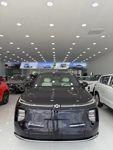 Model 2025 Changan Qiyuan Q07 215KM