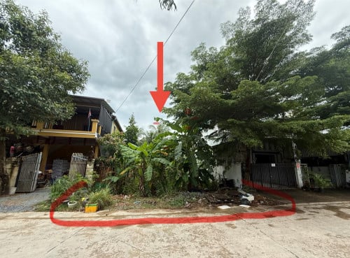 ដីលំនៅដ្ឋានក្រុងកំពត សម្រាប់លក់  $99,999