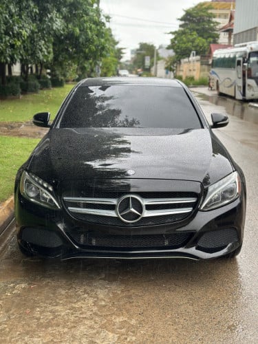 លក់ Mercedes Benz C300 4Matic Full Option
