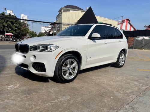 BMW X5 S Drive 35i 2014 Full option