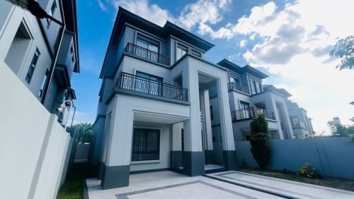 Villa Queen B2 For Rent at Borey Chip Mong Porchentong