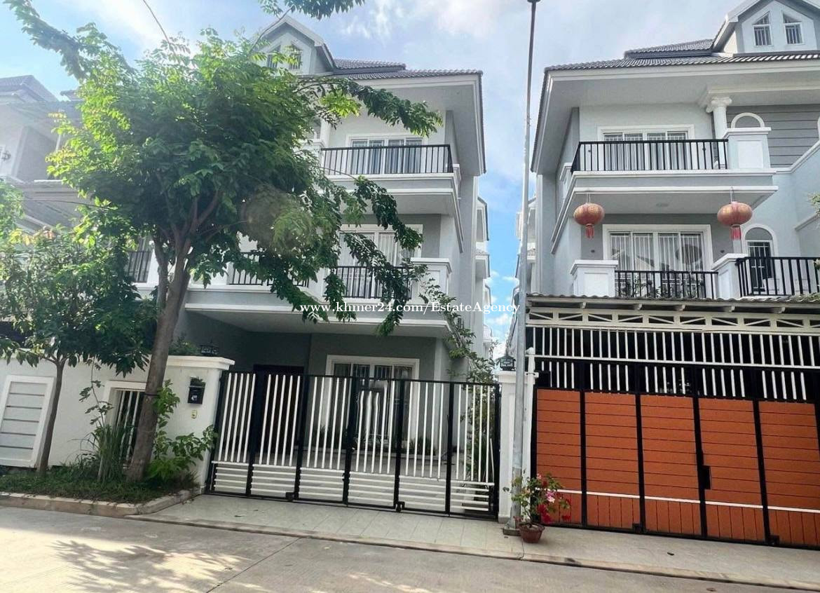 Twin for rent at 598