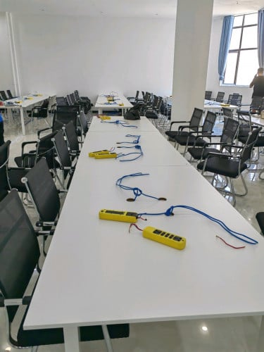 មានសេវាកម្មតម្លើង ឧបករណ៏អុីនធឺណែត នឹង តម្លើងកាមេរ៉ាគ្រប់ប្រភេទ