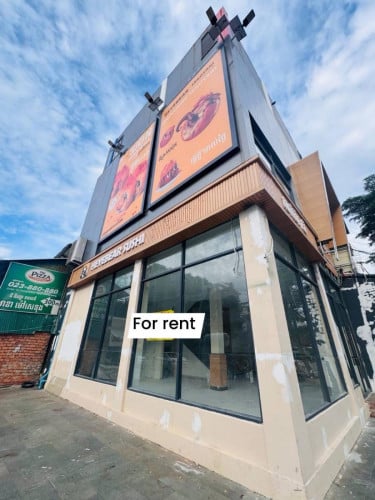 ផ្ទះកែងជួលនៅ វាន់ដា