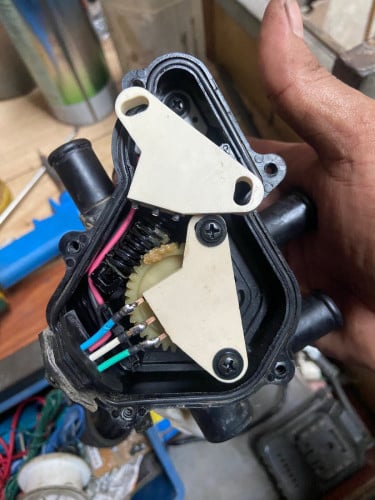 សេនស័របូមទឹកទុយោបី