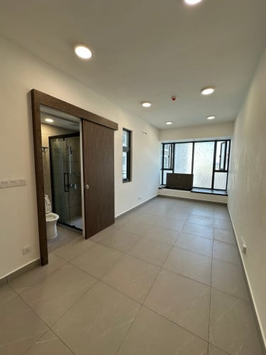 ម្ចាស់ខុនដូរលក់តម្លៃដើម ត្រឹមតែ $58000 (តម្លៃអាចចចារបាន)