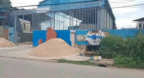 ដីជួលផ្លូវ598