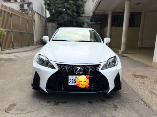 ឡានស្អាតនៅថ្មីទាំងអស់ ទឹកថ្នាំសុីន 95% ម៉ៃតិចសុីន