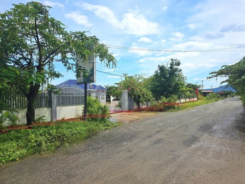 🏦House for Urgent Sale (Negotiable), ABA Loan Available