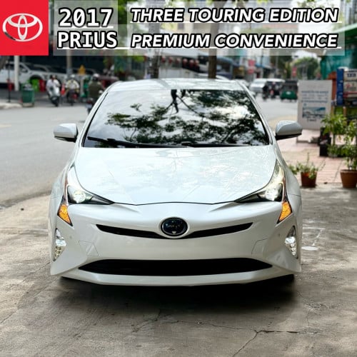 2017 TOYOTA PRIUS 3 TOURING EDITION FULL OPTION រថយន្ត​ក្រដាសពន្ធថ្មី​ទេីបនាំចូល​ថ្មីៗ​