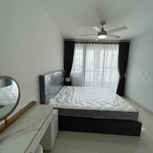 Condo for Sale at The Bridge