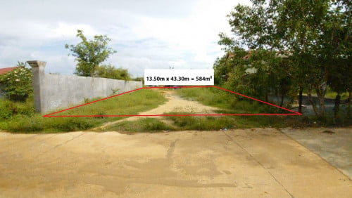 Land Available for Urgent Sale at a Special Price (Negotiable).