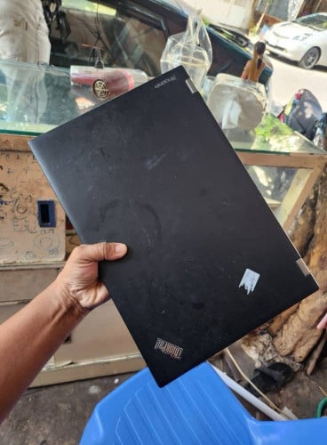 Laptop Lenovo Core i7 Ram8 SSS256G