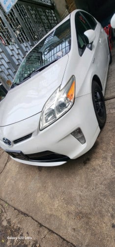 Prius 2013 option3 សរកាមៃ ថ្មីណាស់ មូល100%