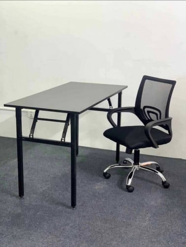 Set office chair and table available in stock